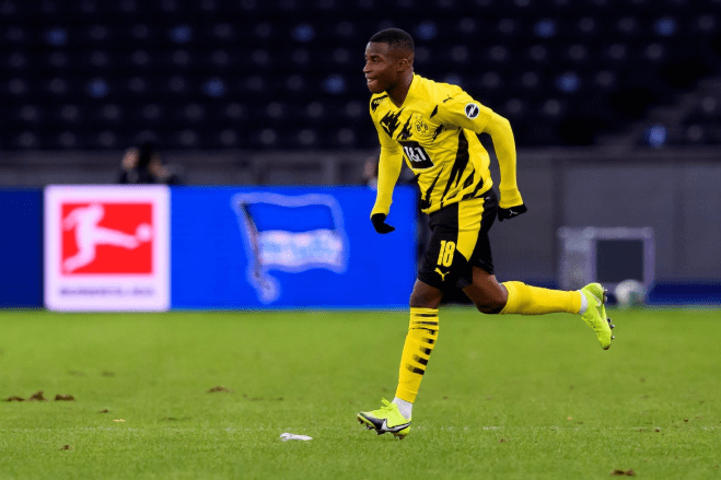 关于克里夫兰骑士训练开放日，赛后再遭质疑引欢呼，德甲在即，年轻球员得到机会的信息