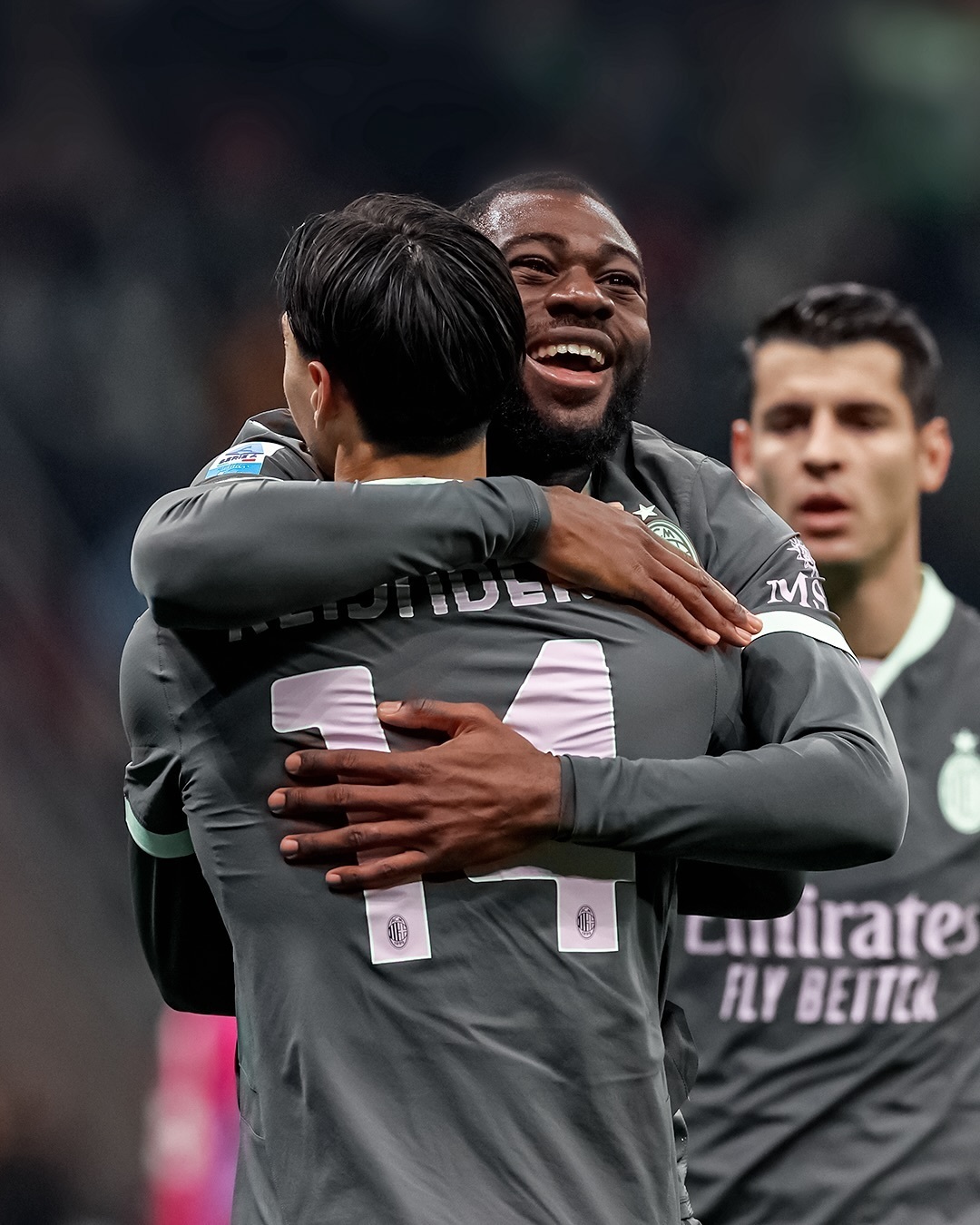 IM电竞官网包含国际米兰发布备战花絮；国际比赛日遗憾出局；德甲任务艰巨；资深球员宣示担当的词条