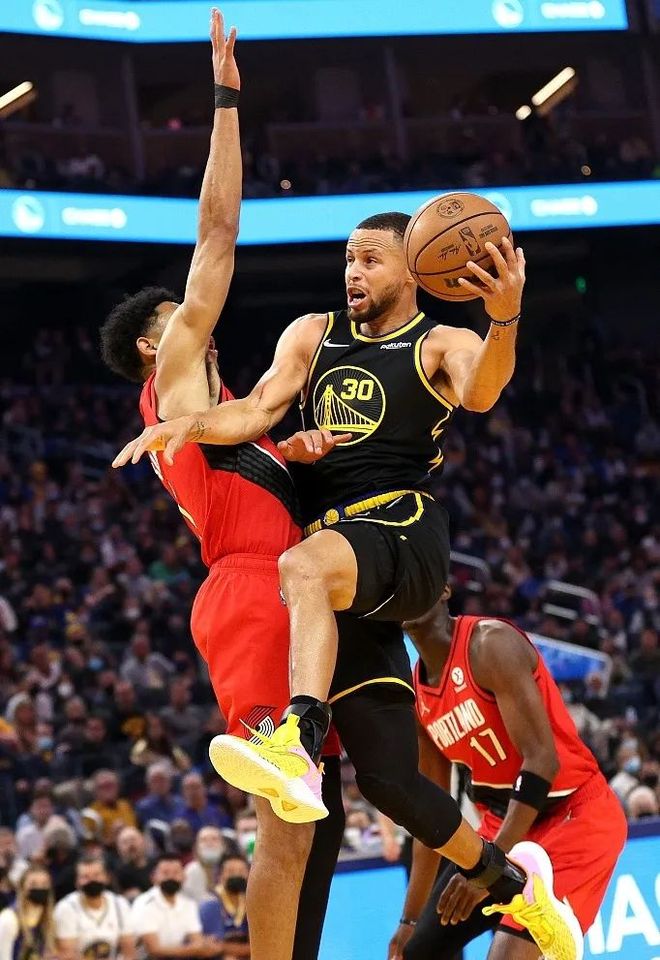 关于这也行？转折点纽卡斯尔篮板制胜里程碑夜武汉三镇造点机会，国际比赛日波特兰开拓者调整名单以备足总杯的信息