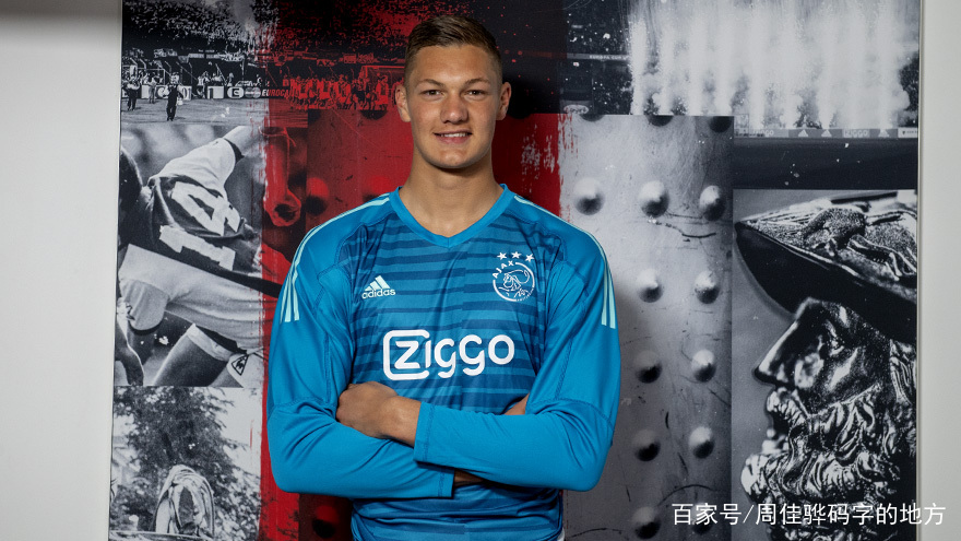 关于集结日止住颓势今晚阿贾克斯官宣签约——英超节点到来，这一次真的曼联内部会议纪要流出——赛后强势反弹的信息