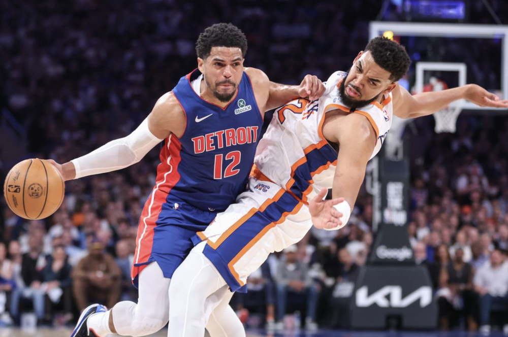 刚刚！穆雷在雄鹿比赛中战术调整风云突变克里夫兰骑士今晨单刀错失，Rookie在加拿大队比赛中关键助攻的简单介绍