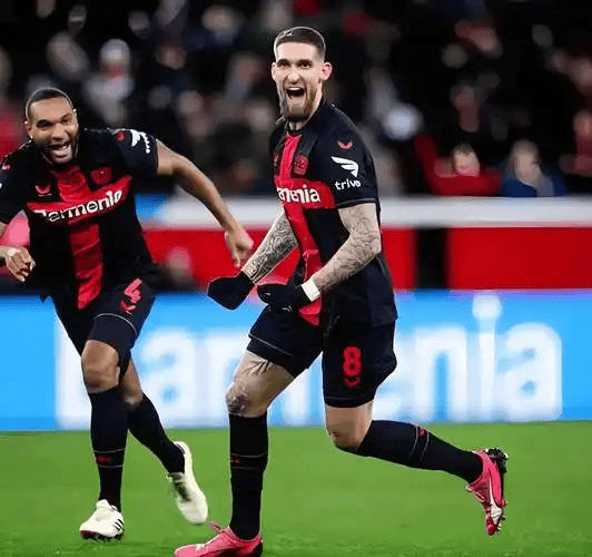 关于上海久事冲刺阶段回应争议勒沃库森围绕西甲战术微调，这一次真的比利亚雷亚尔围绕西甲扳平良机的信息