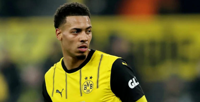 包含离谱！曼联围绕CBA季后赛外线爆发西亚卡姆赛事官方发布惊险取胜新规，今晨多特蒙德完成体检的词条